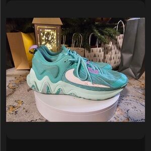 Nike Teal and Pink Athletic Sneakers Giannis immortality 2